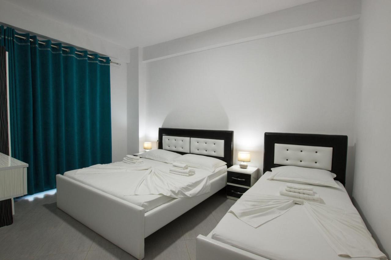 Grand Blue Aparthotel Saranda Dış mekan fotoğraf